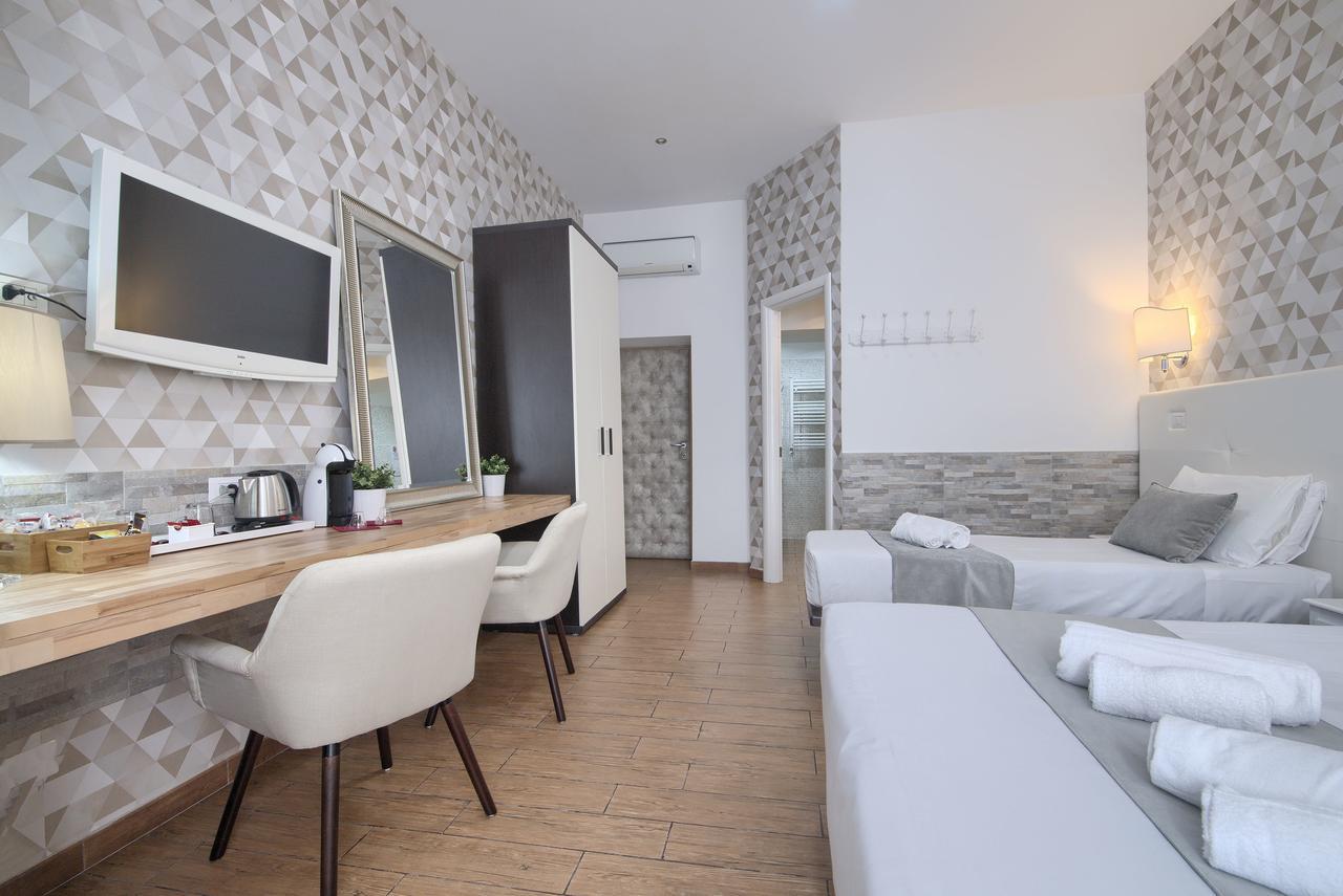 Domus Pietro Inn Рим Экстерьер фото