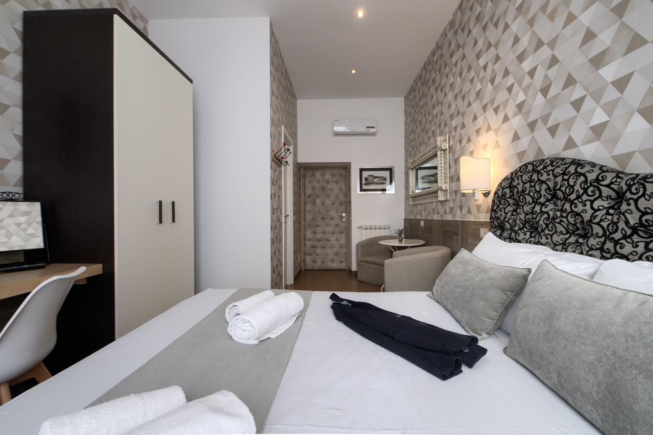 Domus Pietro Inn Рим Экстерьер фото