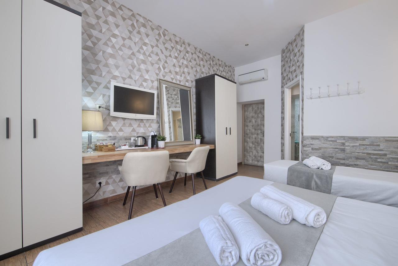 Domus Pietro Inn Рим Экстерьер фото