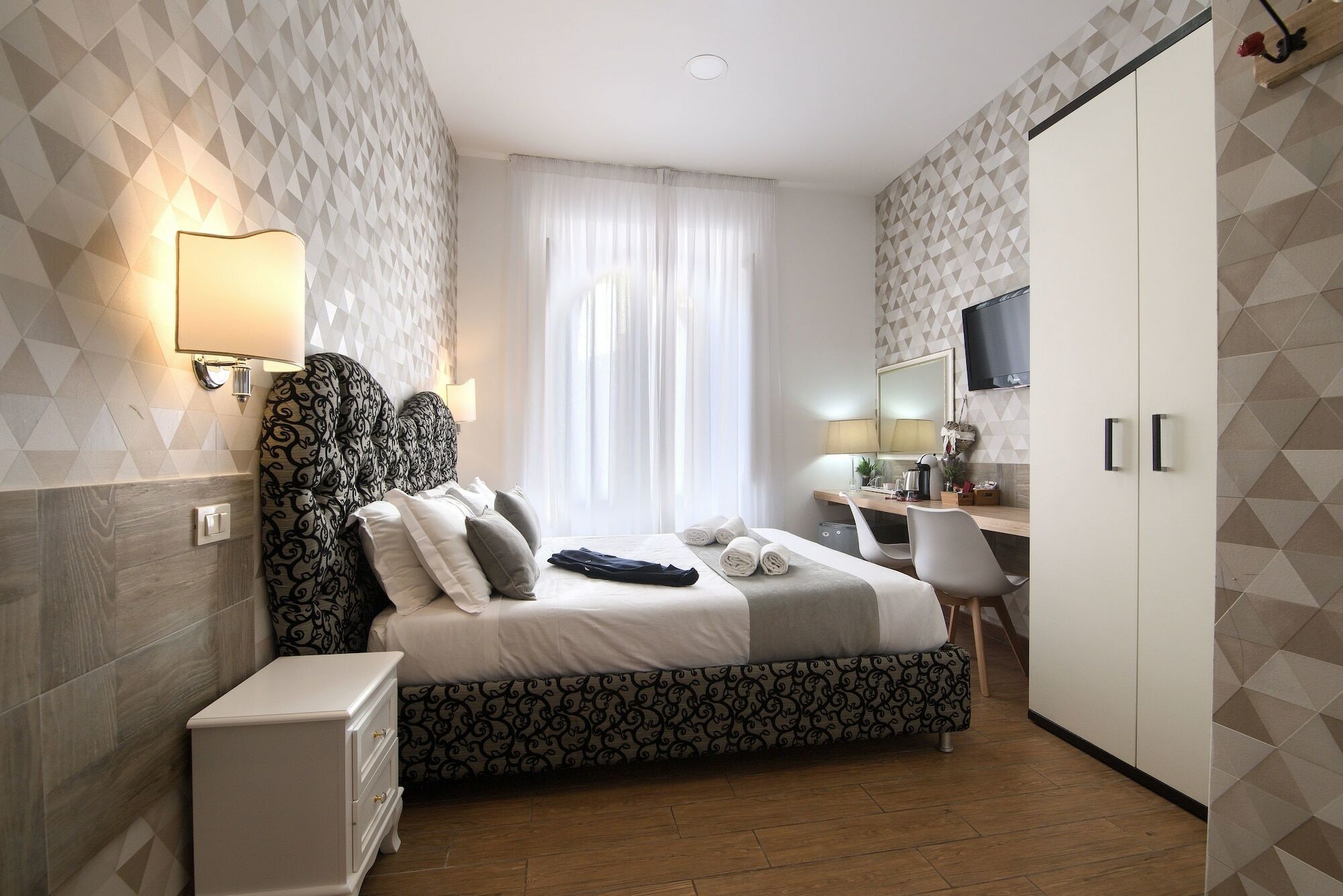 Domus Pietro Inn Рим Экстерьер фото